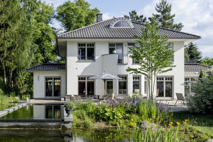 Mit ARGE-HAUS eine klassische Stadtvilla bauen.